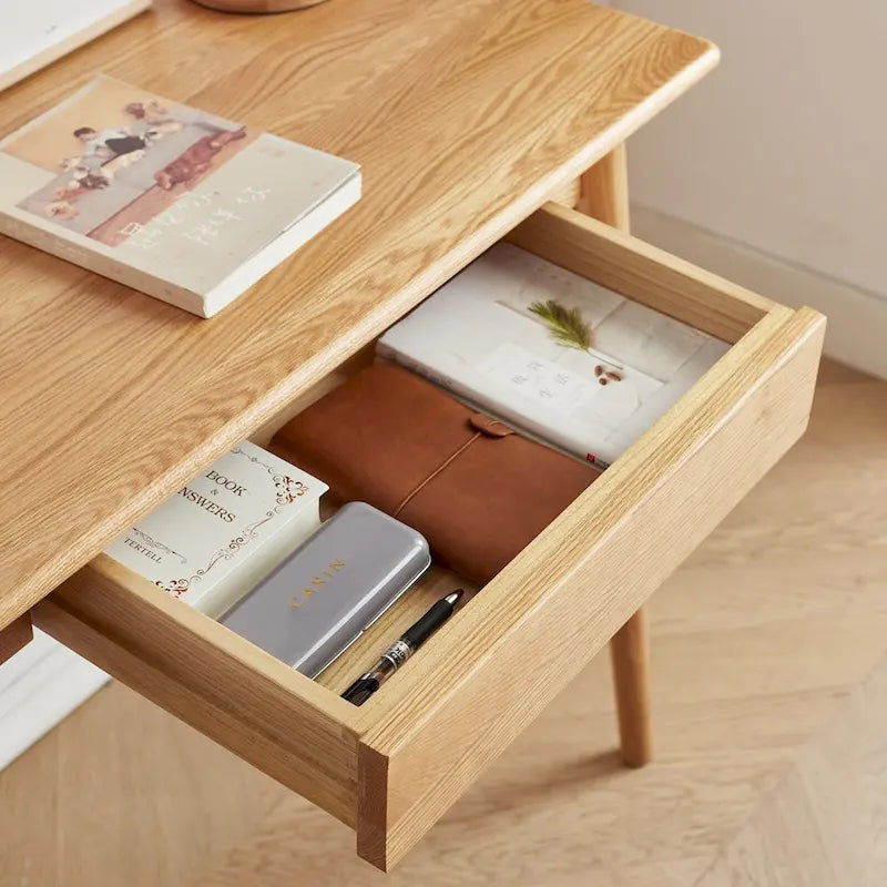 Bureau compact en chêne avec 2 tiroirs et coins arrondis, finition naturelle