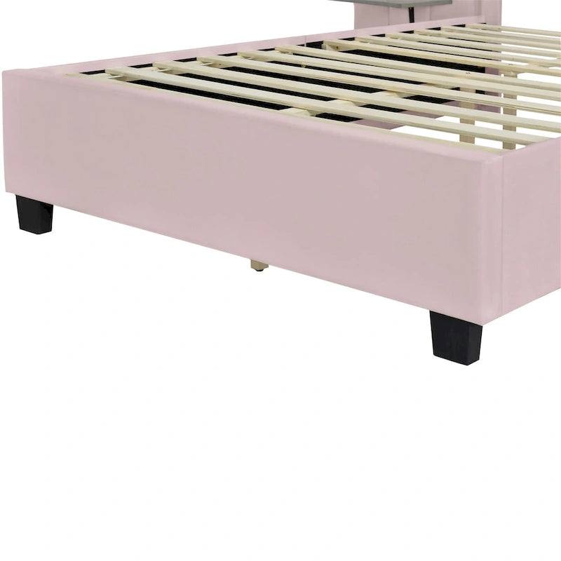 Lit plate-forme capitonné en velours rose avec tête de lit capitonnée surdimensionnée à chevrons et étagères latérales