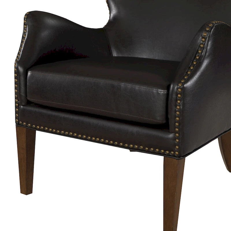 Fauteuil d'appoint à accoudoirs inclinés et pieds hauts en similicuir avec garniture cloutée, marron foncé