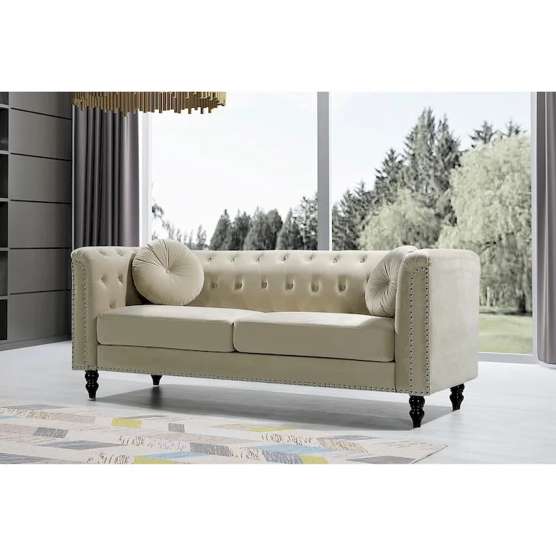 Canapé Chesterfield classique capitonné en velours clouté avec coussin décoratif