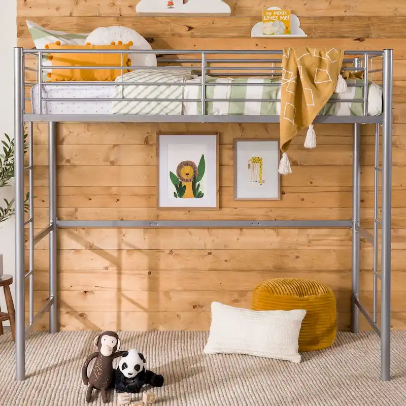 Lit mezzanine double en métal argenté avec deux échelles et des garde-corps complets