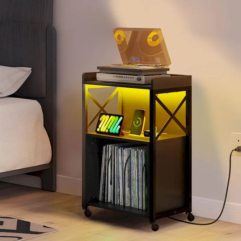 Meuble platine vinyle avec lumières LED, station de charge et roulettes, noir et marron