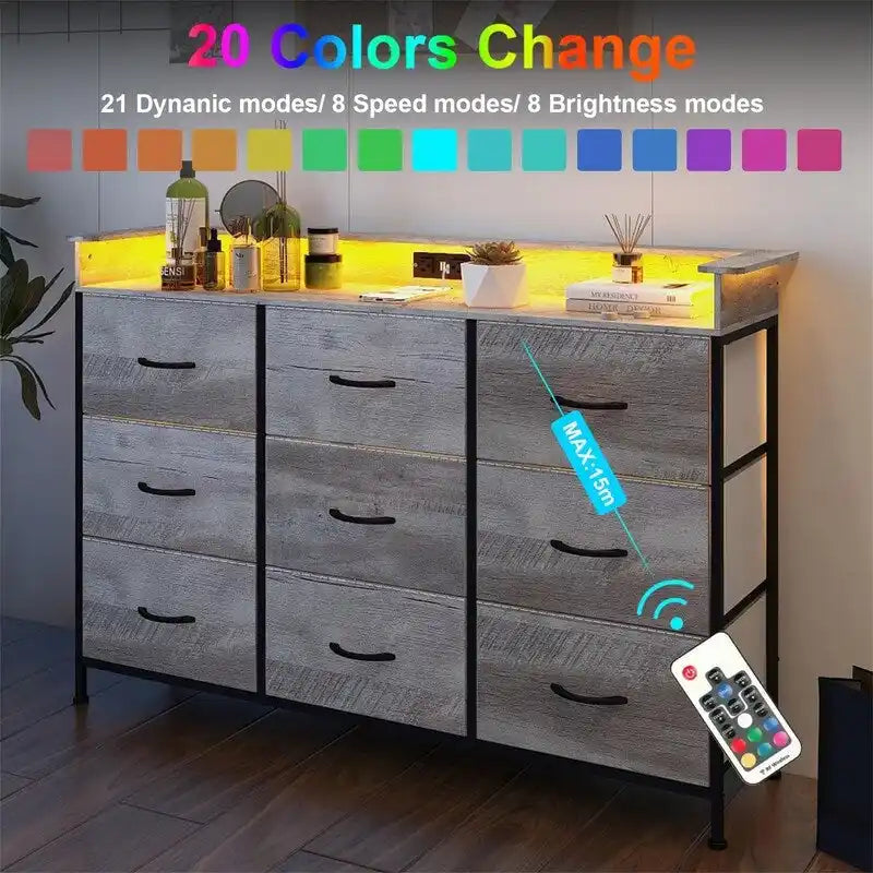 Commode en tissu à 4 tiroirs avec lumière LED et ports de charge, blanche